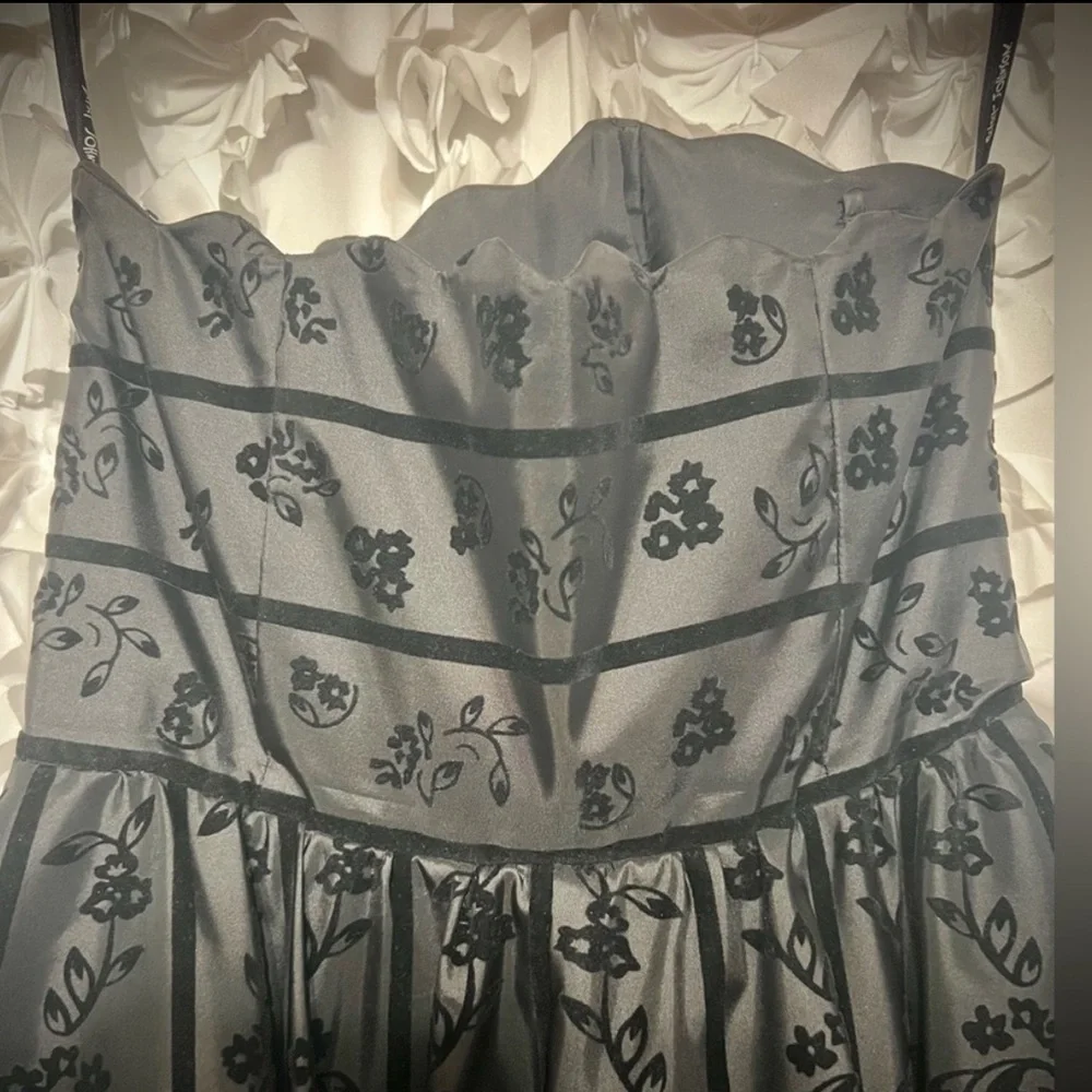 Rare Vintage Betsey Johnson Strapless Gray w/Black Velvet Trim Witchy Goth Dress - Picture 10 of 15